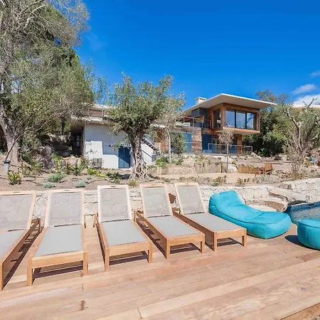 5* Cala Rossa 350m2/ 2 Piscines Chauffees * Porto-Vecchio (Corsica)