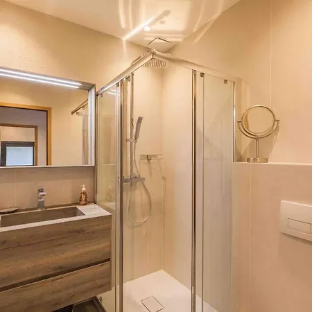 5* Cala Rossa 350m2/ 2 Piscines Chauffees Porto-Vecchio (Corsica)