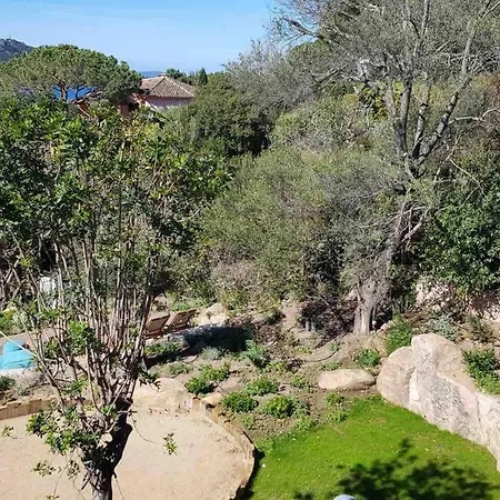 5* Cala Rossa 350m2/ 2 Piscines Chauffees Porto-Vecchio (Corsica)
